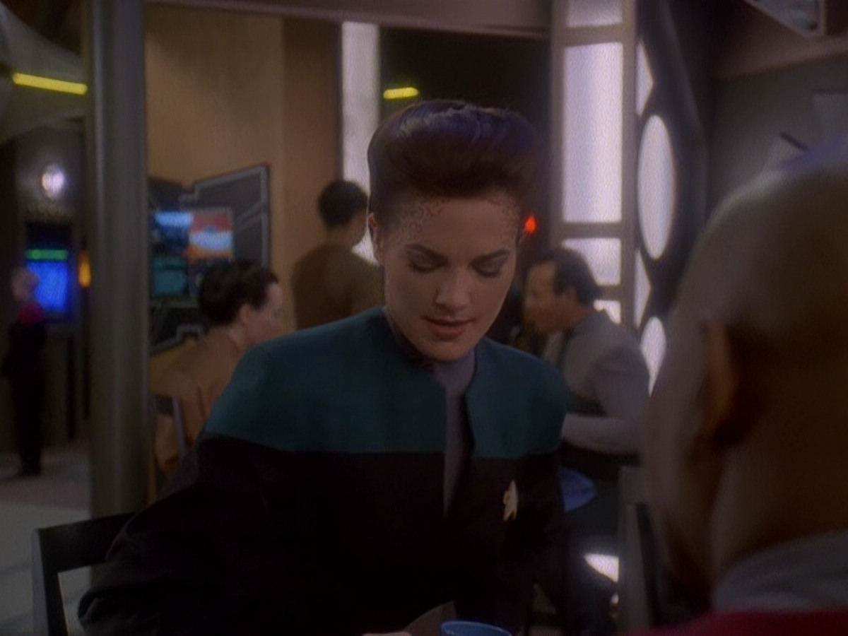 extant_StarTrek_DS9_5x07-LetHeWhoIsWithoutSin_00064.jpg