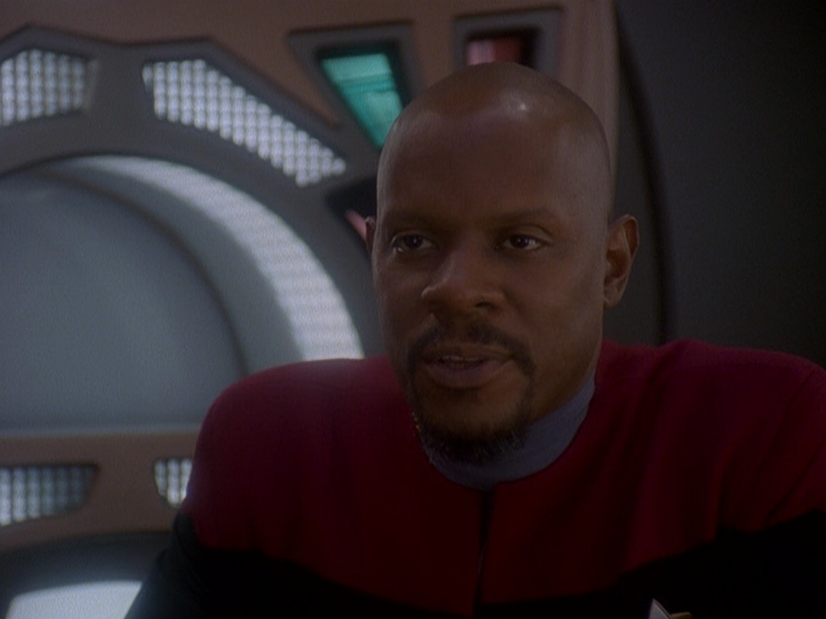 extant_StarTrek_DS9_5x07-LetHeWhoIsWithoutSin_00076.jpg