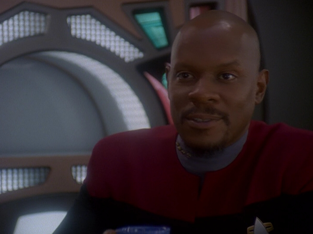 extant_StarTrek_DS9_5x07-LetHeWhoIsWithoutSin_00160.jpg