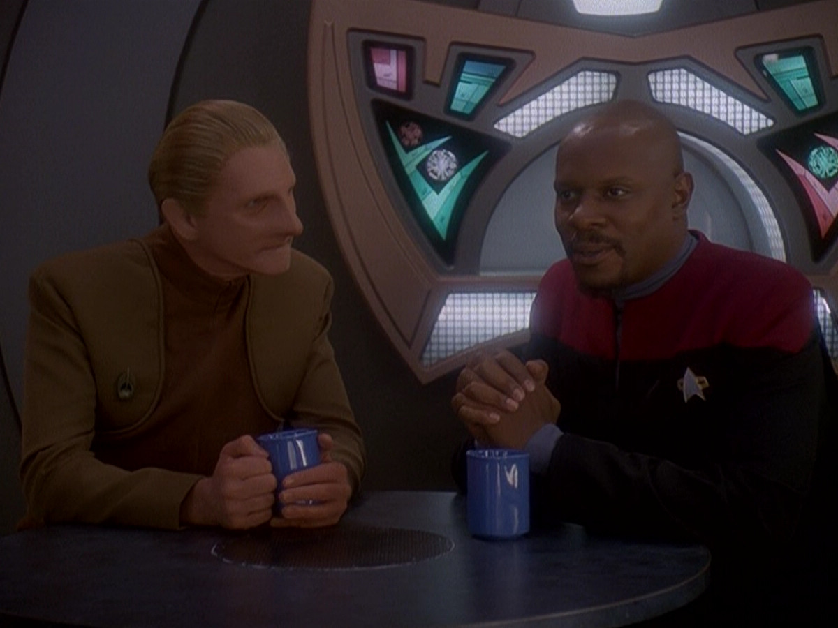 extant_StarTrek_DS9_5x07-LetHeWhoIsWithoutSin_00195.jpg