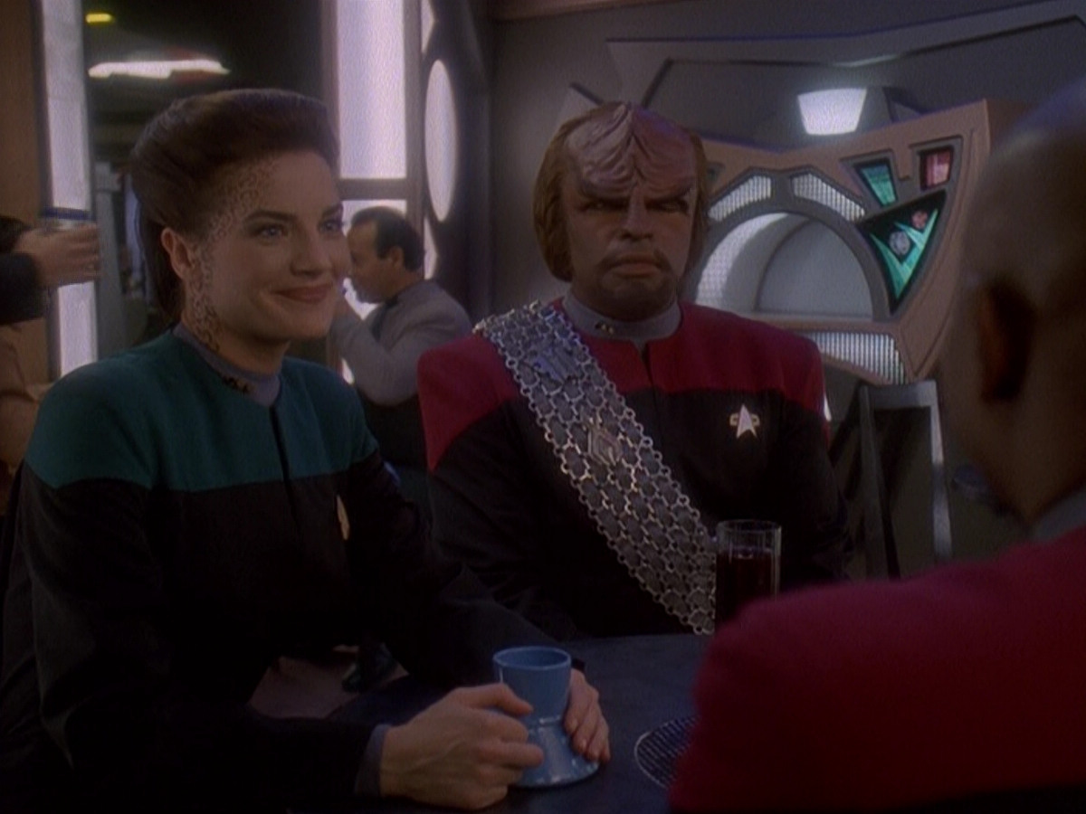 extant_StarTrek_DS9_5x07-LetHeWhoIsWithoutSin_00197.jpg