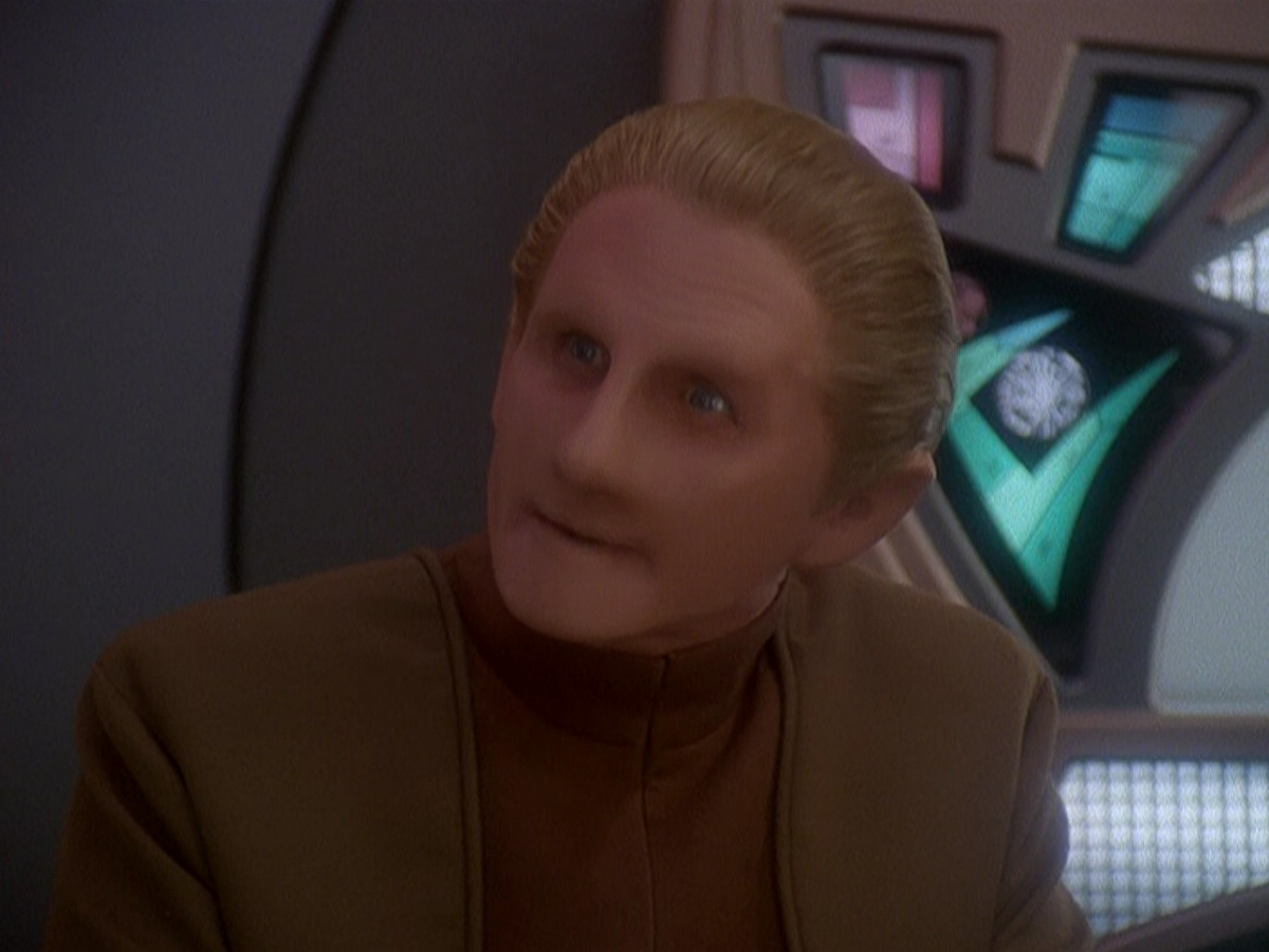 extant_StarTrek_DS9_5x07-LetHeWhoIsWithoutSin_00208.jpg