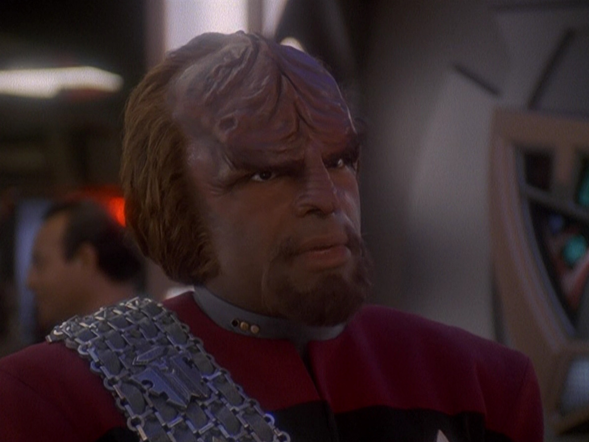 extant_StarTrek_DS9_5x07-LetHeWhoIsWithoutSin_00224.jpg