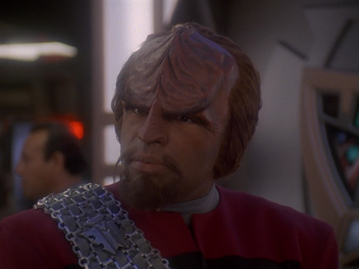 extant_StarTrek_DS9_5x07-LetHeWhoIsWithoutSin_00241.jpg