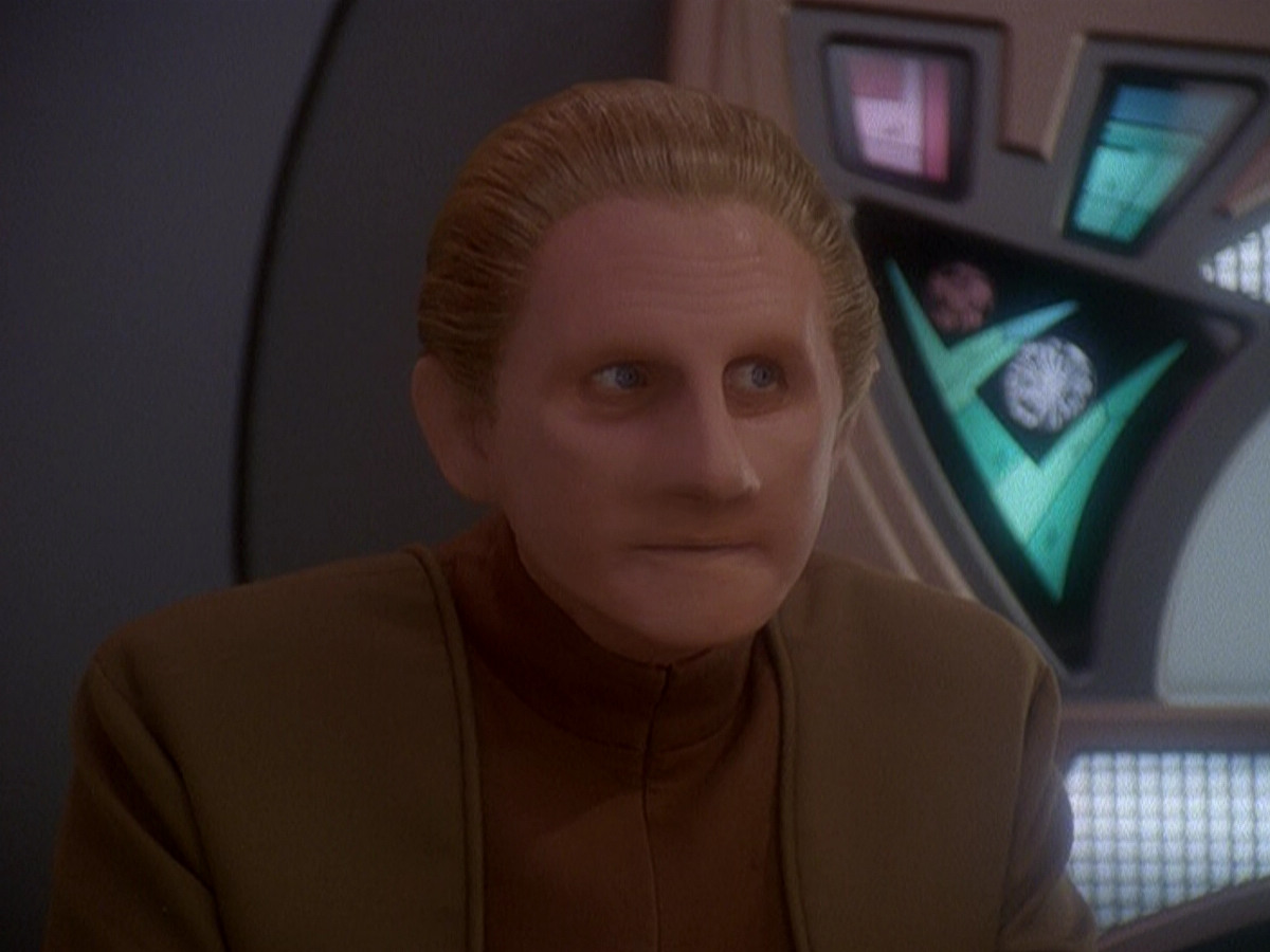extant_StarTrek_DS9_5x07-LetHeWhoIsWithoutSin_00251.jpg