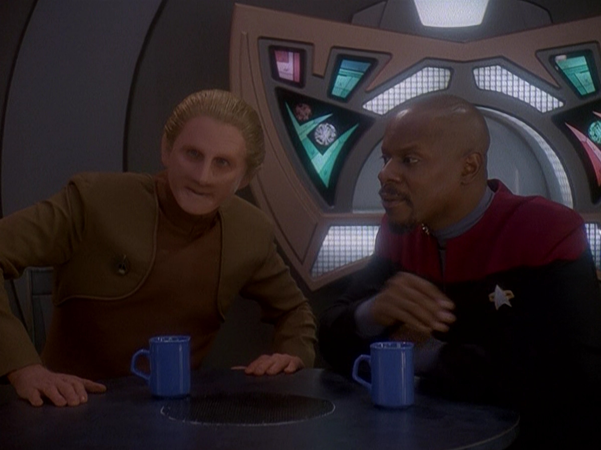 extant_StarTrek_DS9_5x07-LetHeWhoIsWithoutSin_00267.jpg