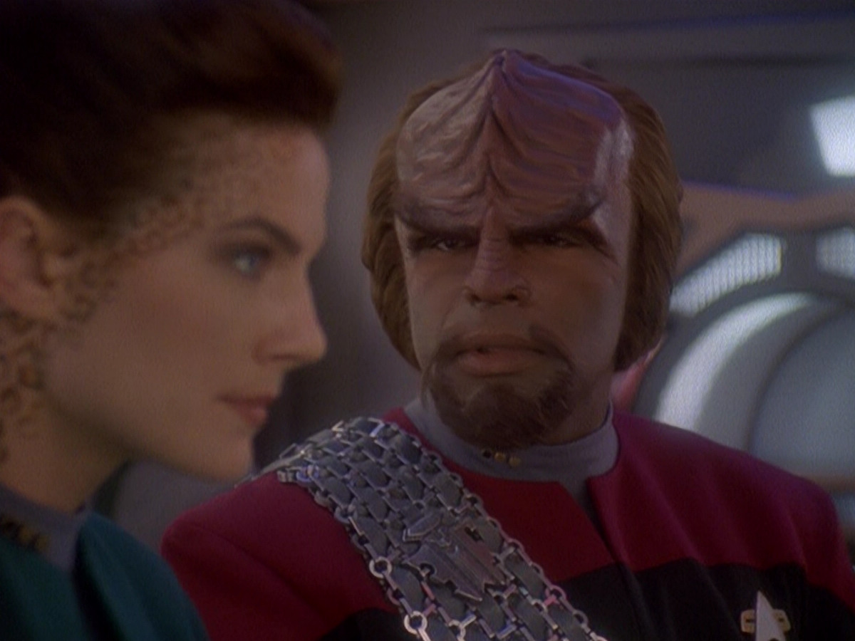 extant_StarTrek_DS9_5x07-LetHeWhoIsWithoutSin_00283.jpg