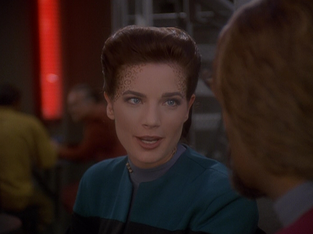extant_StarTrek_DS9_5x07-LetHeWhoIsWithoutSin_00300.jpg