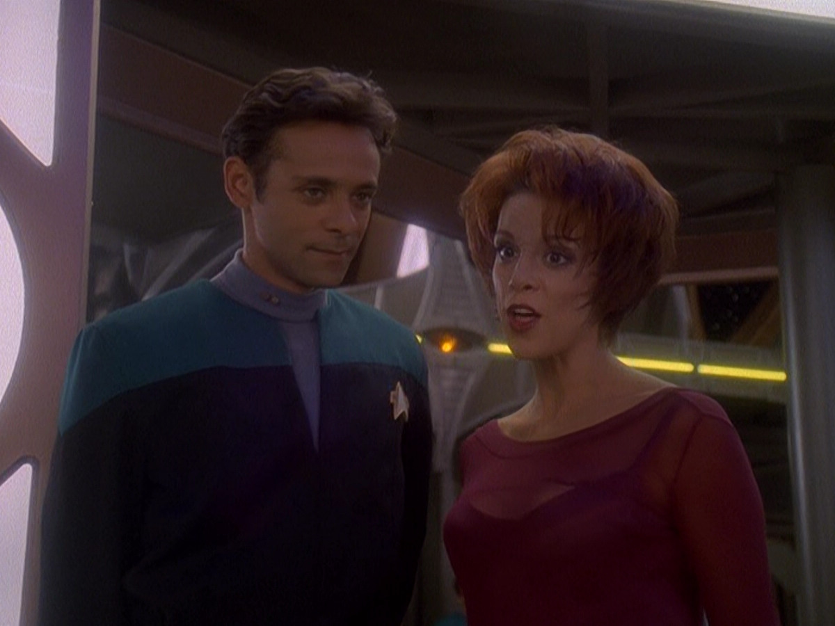 extant_StarTrek_DS9_5x07-LetHeWhoIsWithoutSin_00318.jpg