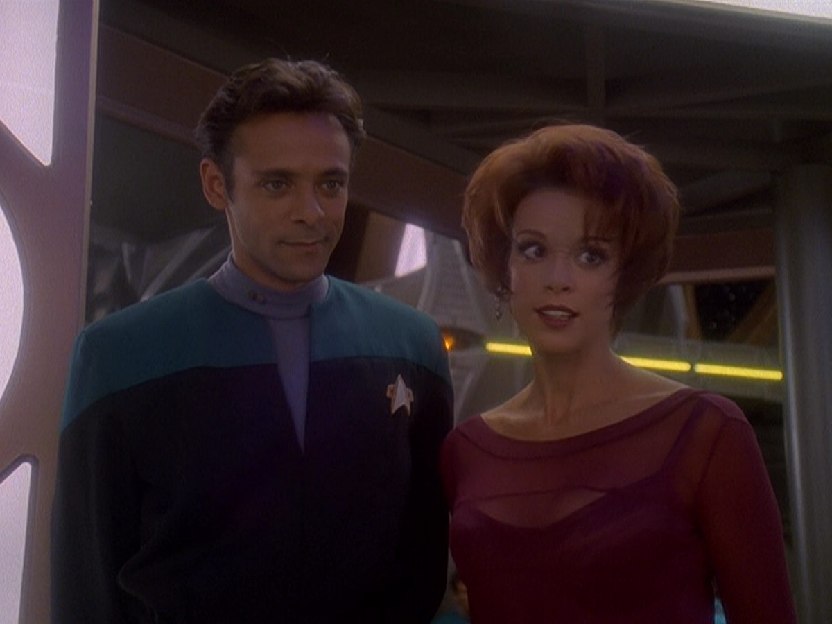 extant_StarTrek_DS9_5x07-LetHeWhoIsWithoutSin_00319.jpg