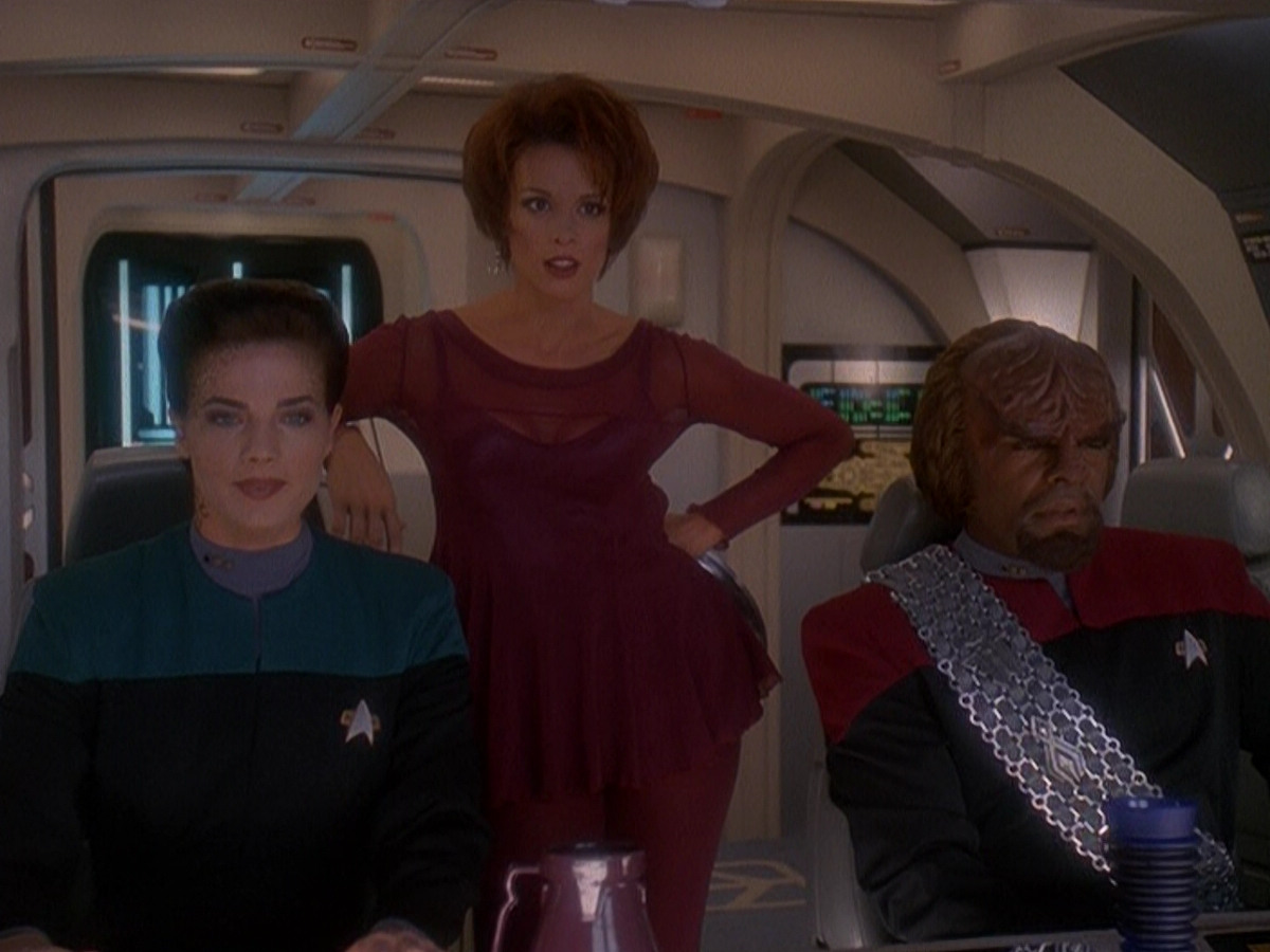 extant_StarTrek_DS9_5x07-LetHeWhoIsWithoutSin_00665.jpg