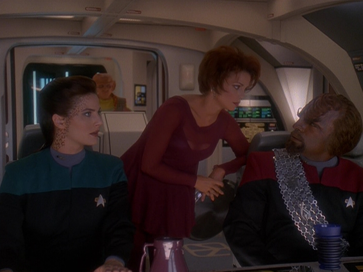 extant_StarTrek_DS9_5x07-LetHeWhoIsWithoutSin_00671.jpg