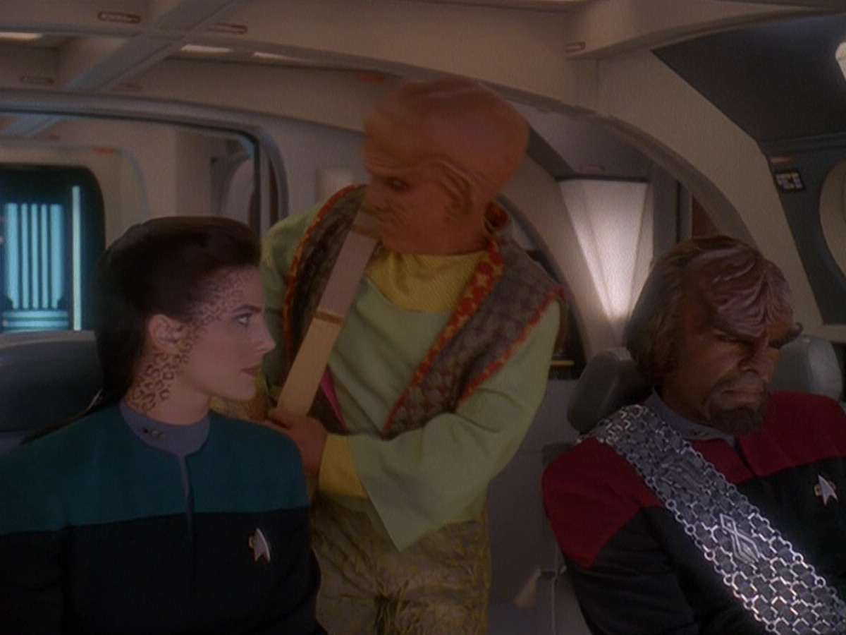 extant_StarTrek_DS9_5x07-LetHeWhoIsWithoutSin_00731.jpg