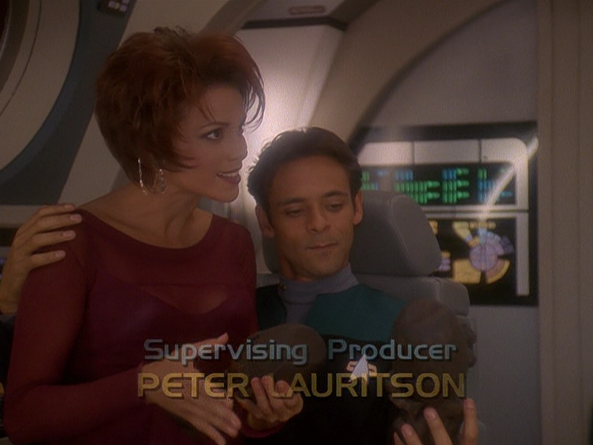 extant_StarTrek_DS9_5x07-LetHeWhoIsWithoutSin_00749.jpg