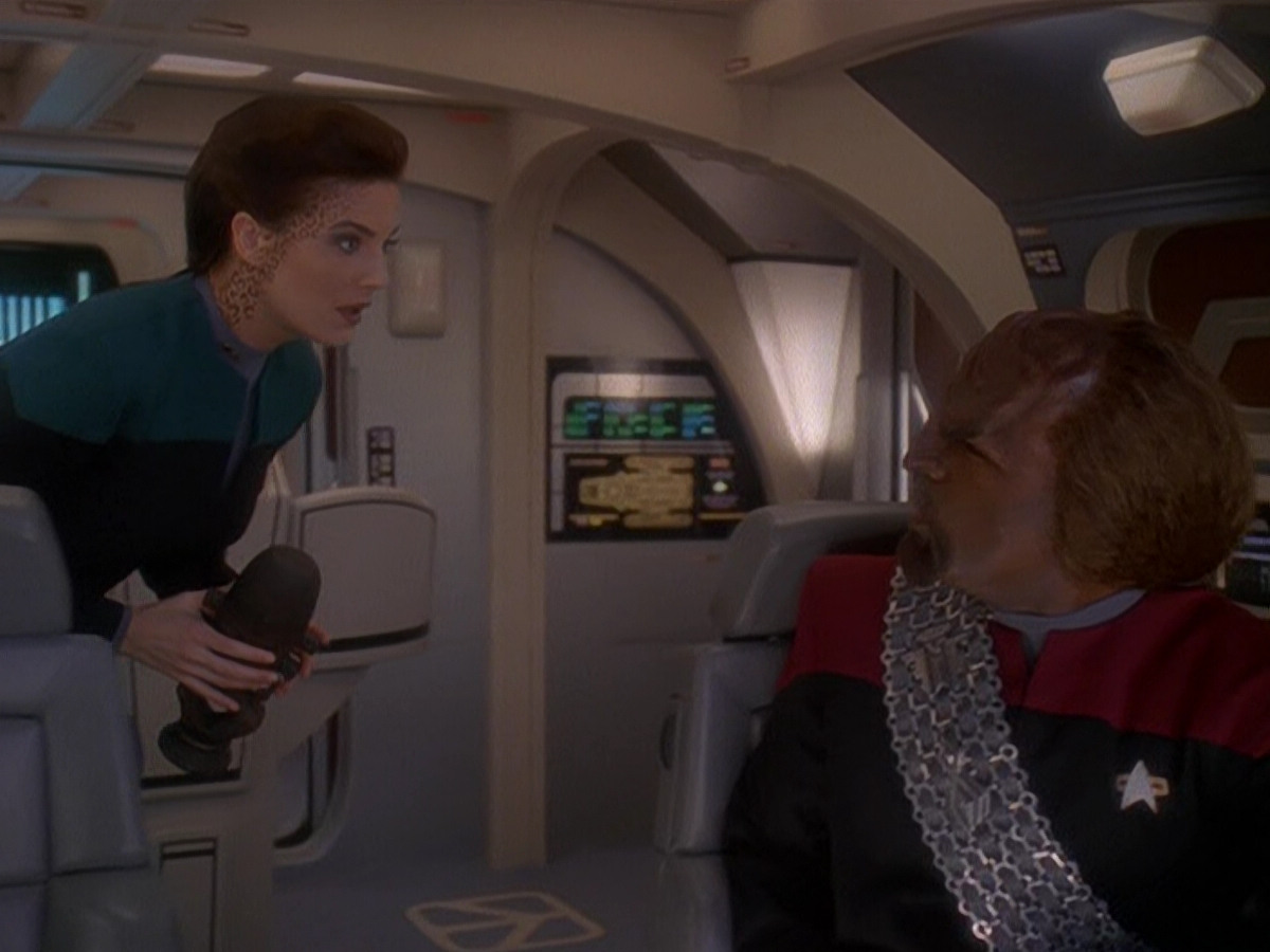 extant_StarTrek_DS9_5x07-LetHeWhoIsWithoutSin_00793.jpg