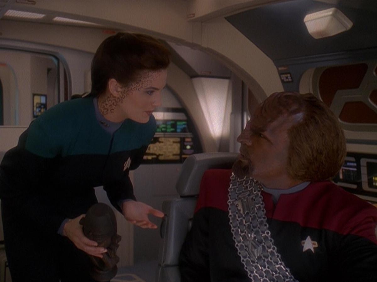 extant_StarTrek_DS9_5x07-LetHeWhoIsWithoutSin_00797.jpg