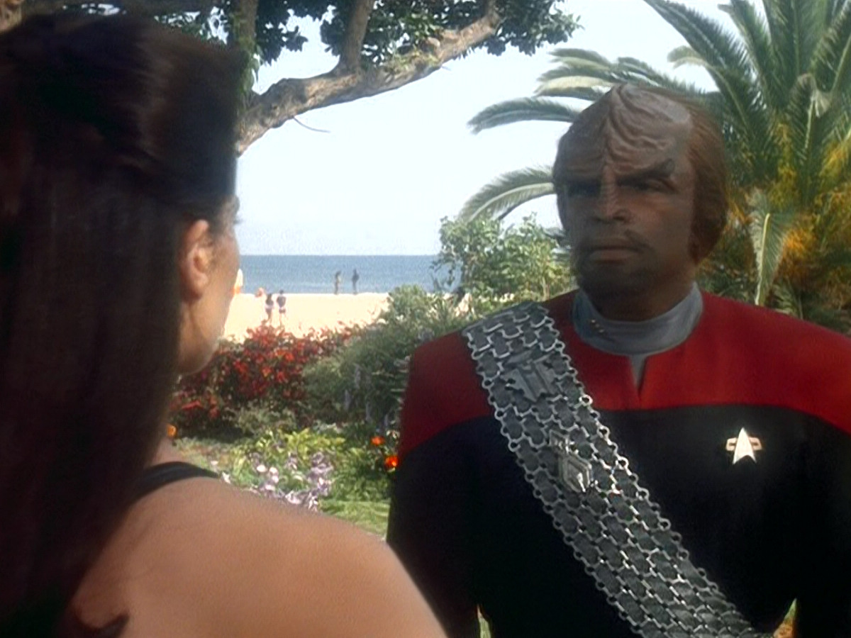 extant_StarTrek_DS9_5x07-LetHeWhoIsWithoutSin_00958.jpg