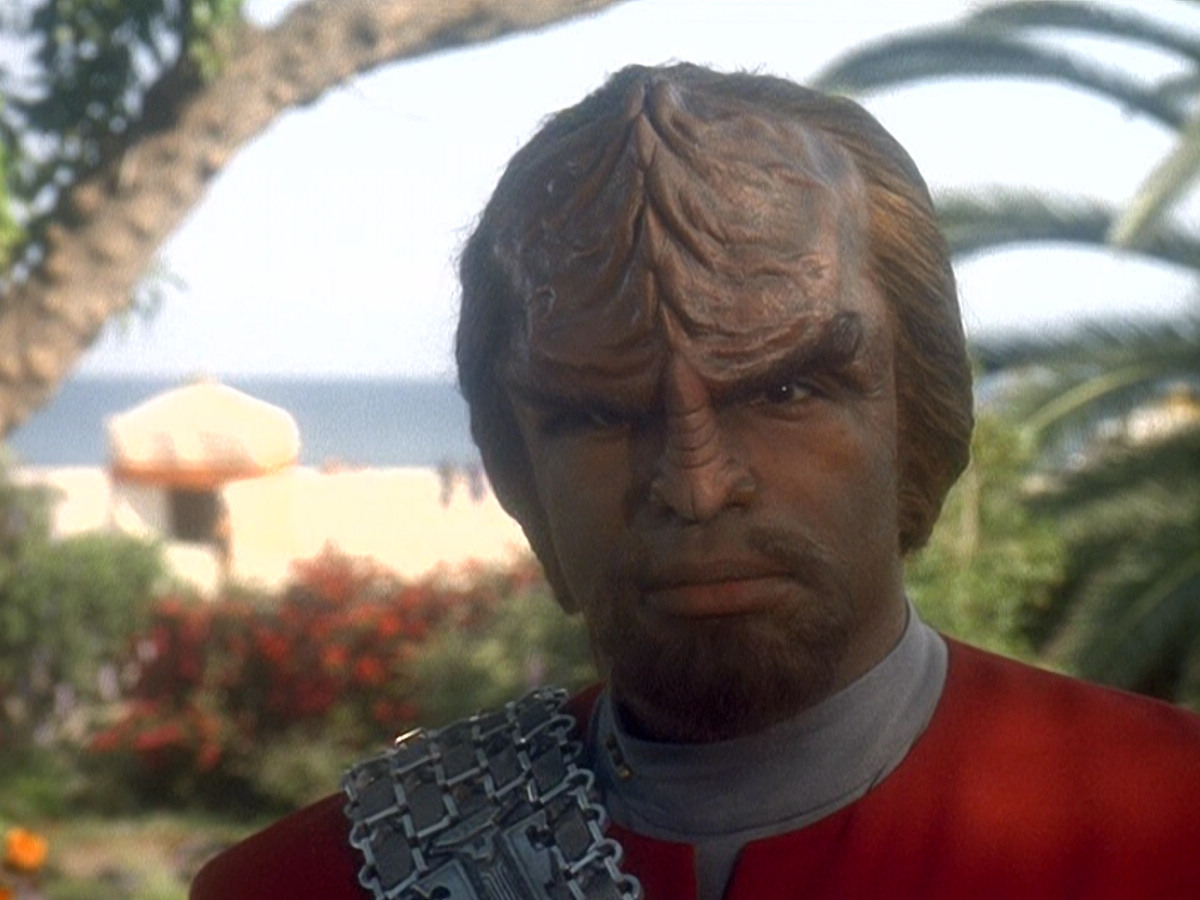 extant_StarTrek_DS9_5x07-LetHeWhoIsWithoutSin_00985.jpg