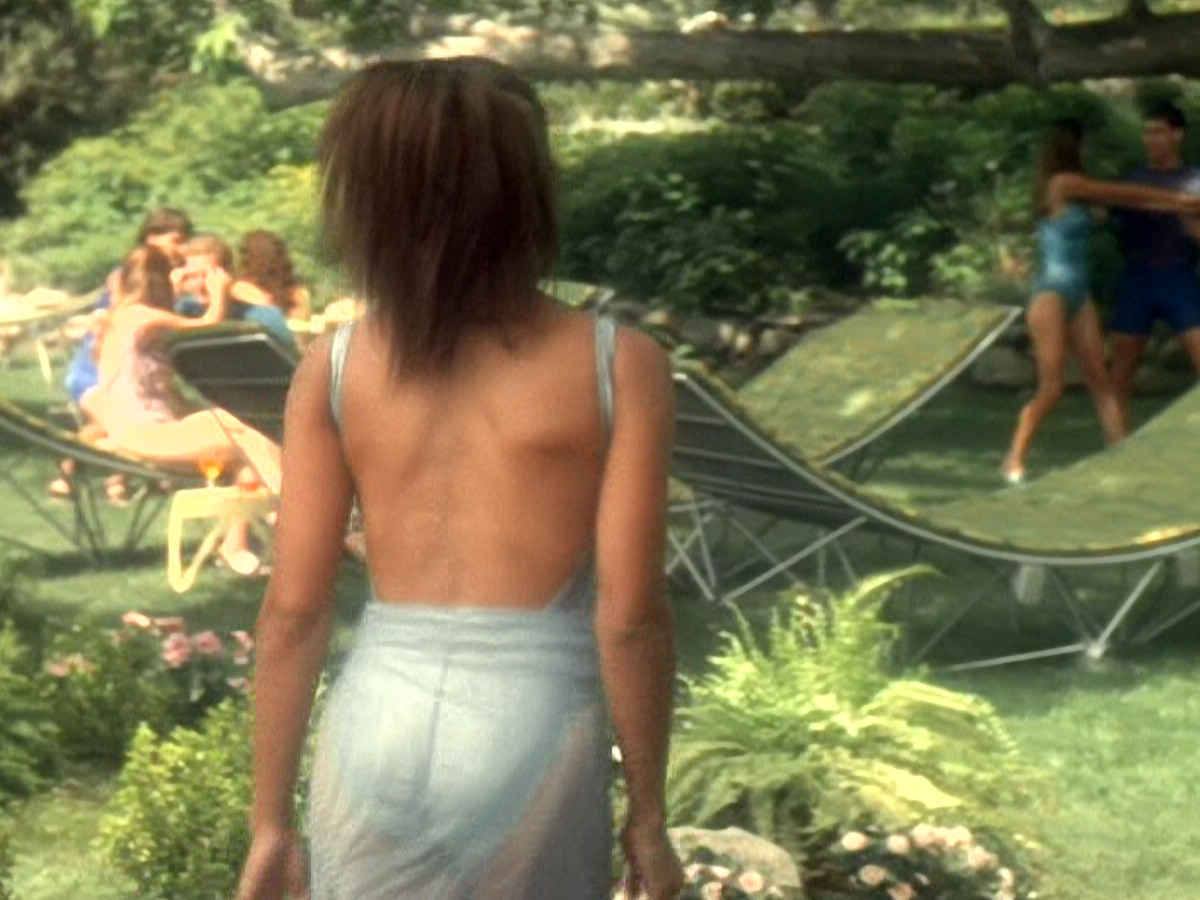 extant_StarTrek_DS9_5x07-LetHeWhoIsWithoutSin_01103.jpg