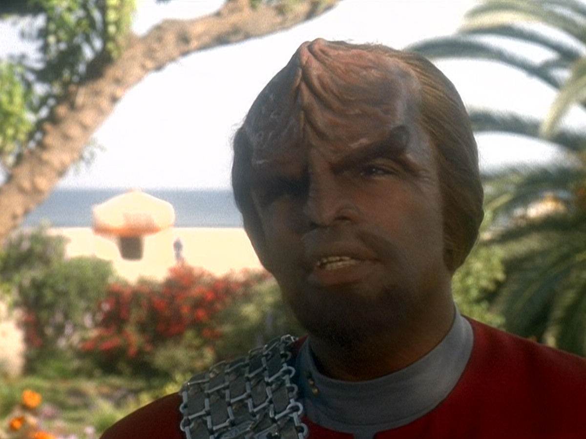 extant_StarTrek_DS9_5x07-LetHeWhoIsWithoutSin_01157.jpg