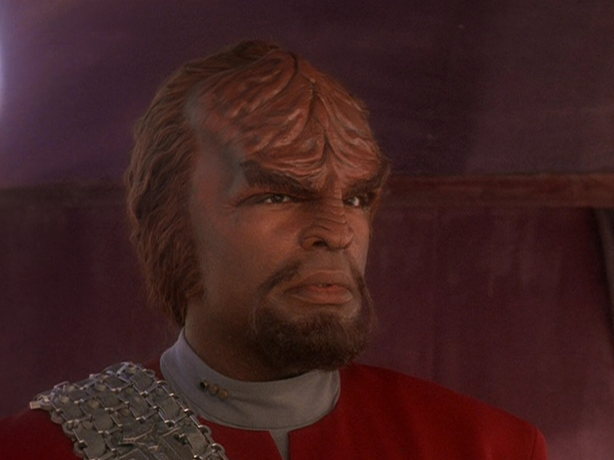 extant_StarTrek_DS9_5x07-LetHeWhoIsWithoutSin_01449.jpg