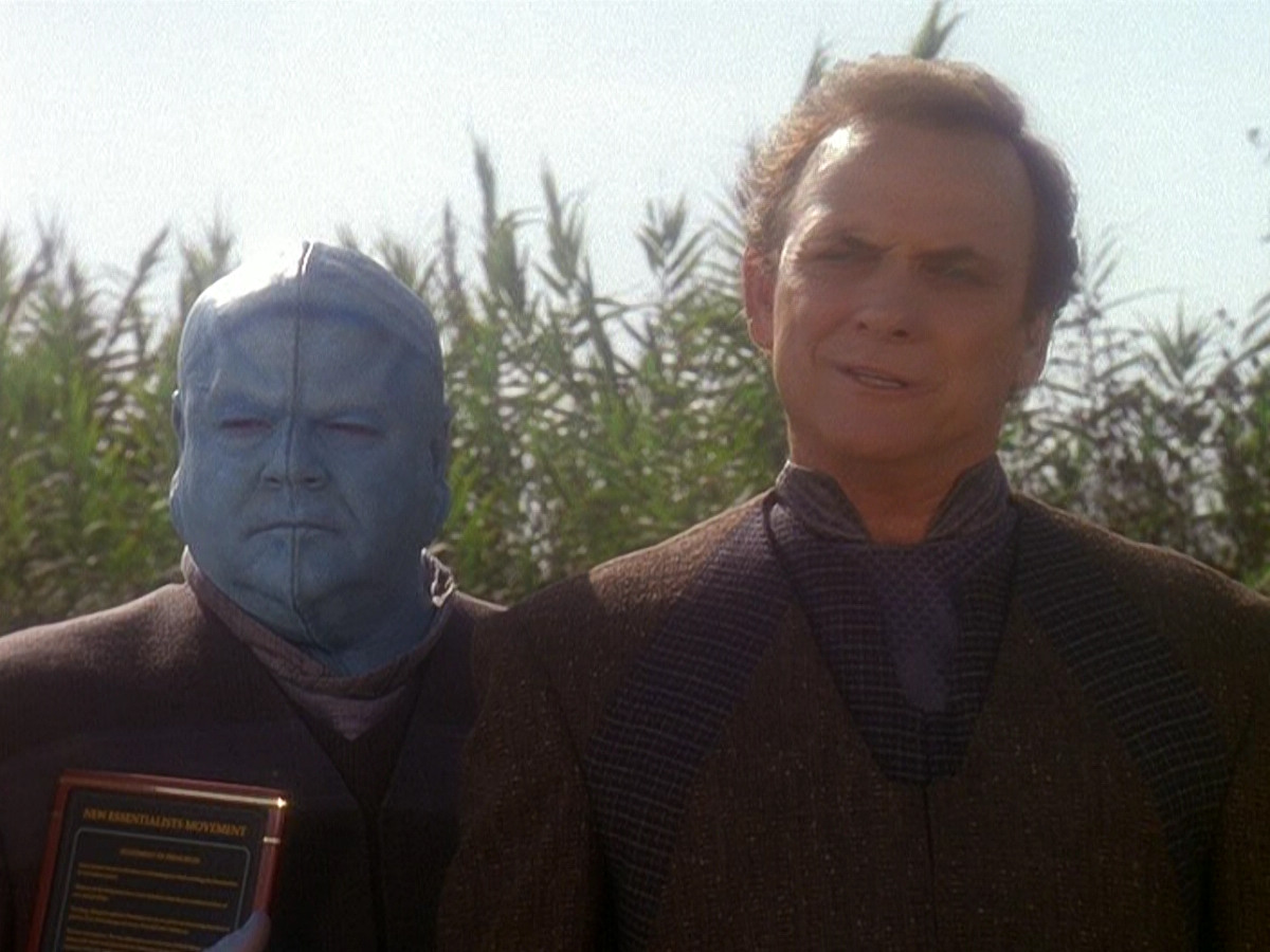 extant_StarTrek_DS9_5x07-LetHeWhoIsWithoutSin_01568.jpg