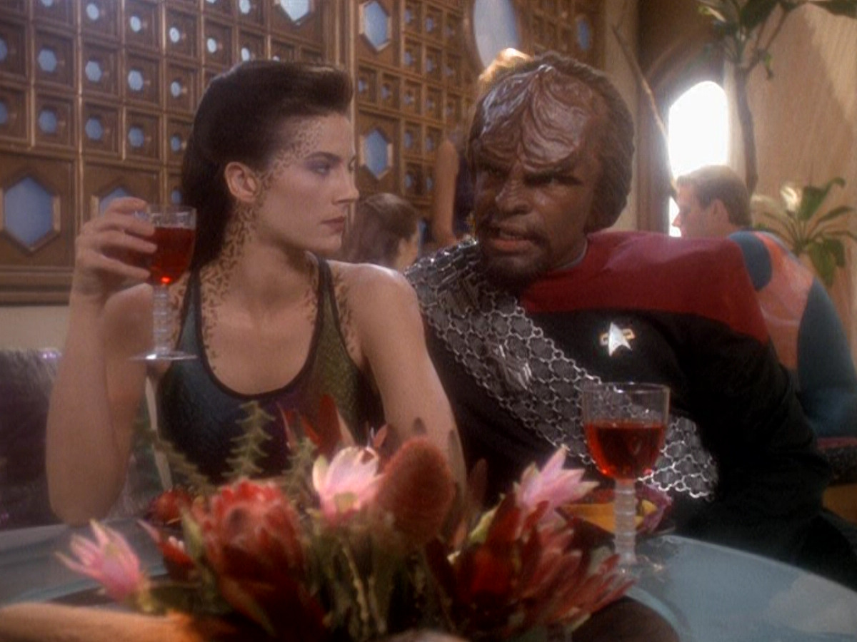extant_StarTrek_DS9_5x07-LetHeWhoIsWithoutSin_01699.jpg