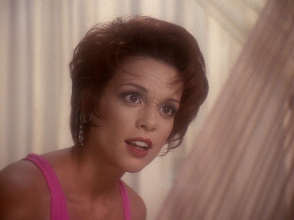 extant_StarTrek_DS9_5x07-LetHeWhoIsWithoutSin_01752.jpg