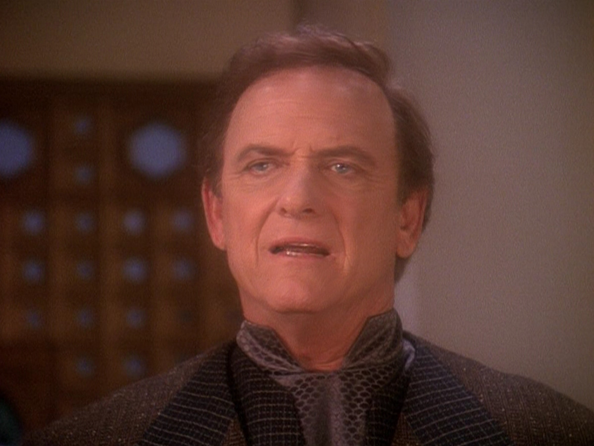 extant_StarTrek_DS9_5x07-LetHeWhoIsWithoutSin_01931.jpg