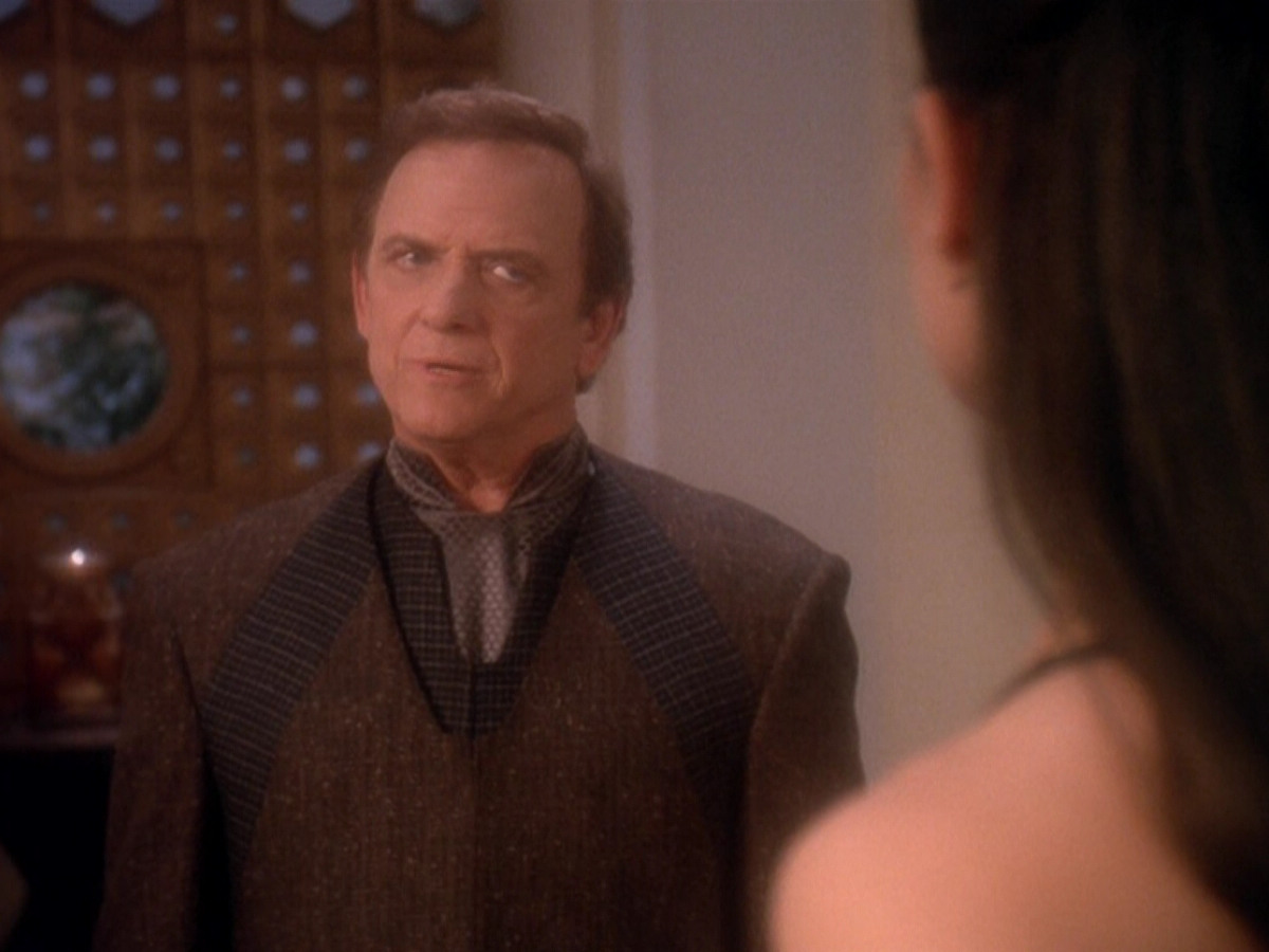 extant_StarTrek_DS9_5x07-LetHeWhoIsWithoutSin_01967.jpg