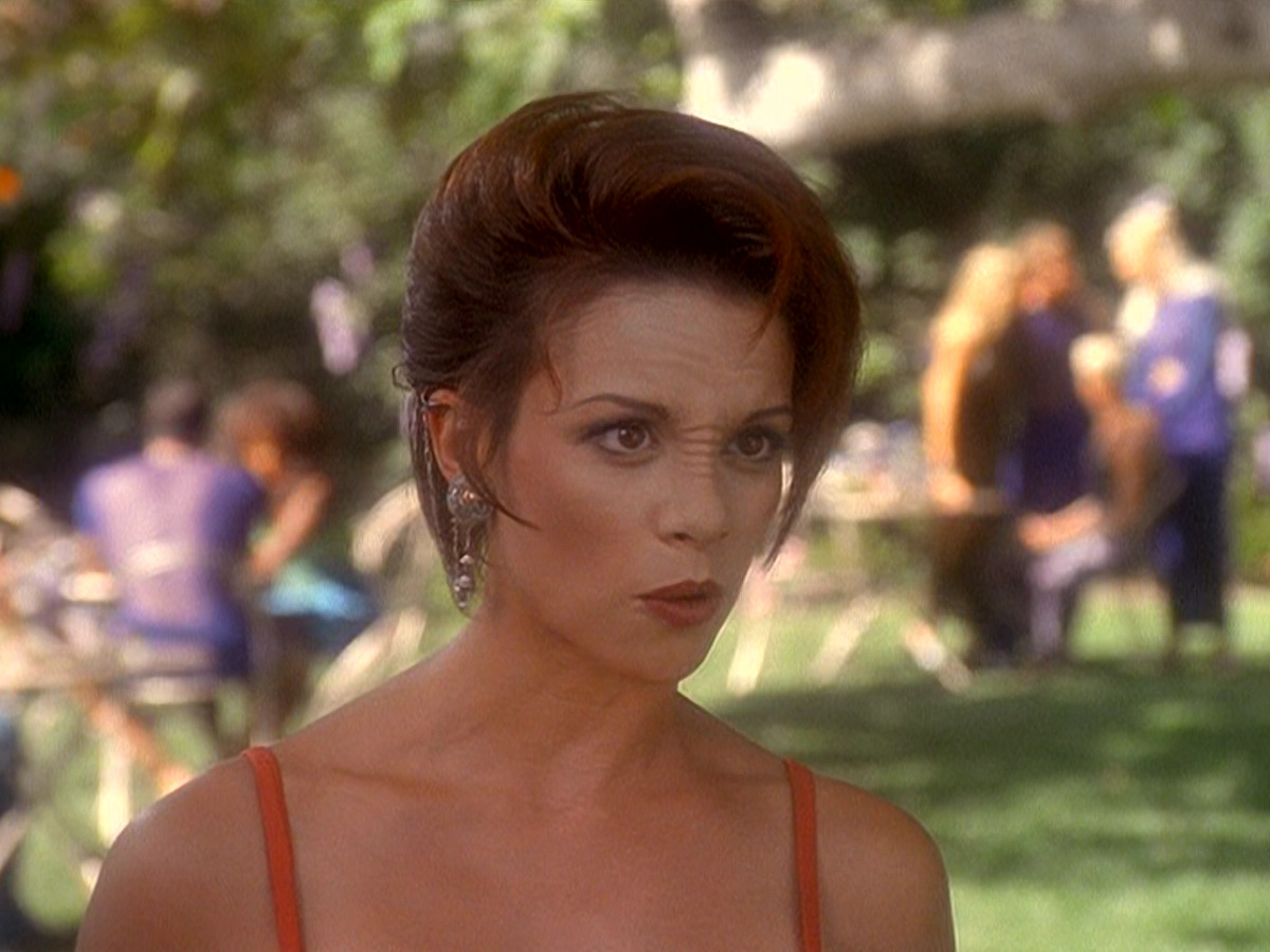 extant_StarTrek_DS9_5x07-LetHeWhoIsWithoutSin_02392.jpg