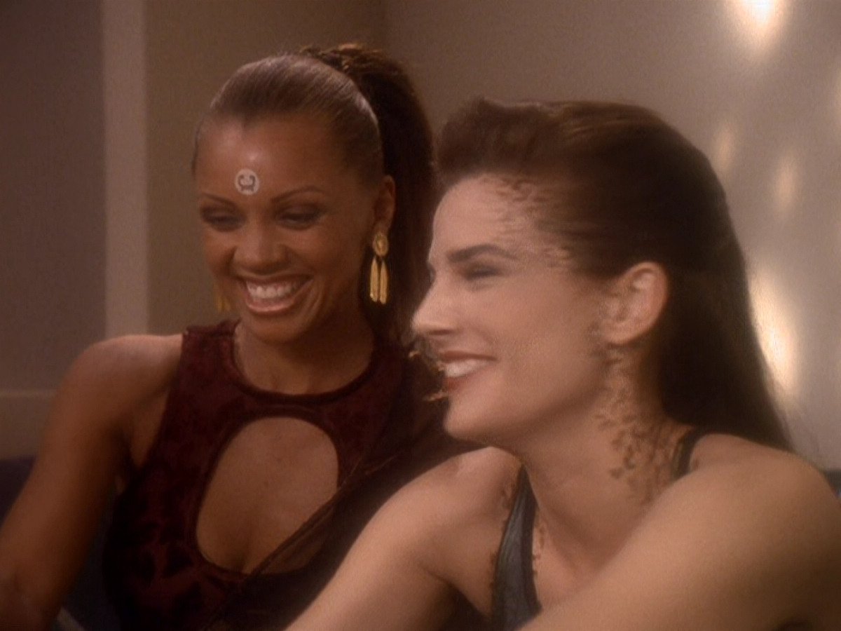 extant_StarTrek_DS9_5x07-LetHeWhoIsWithoutSin_02488.jpg