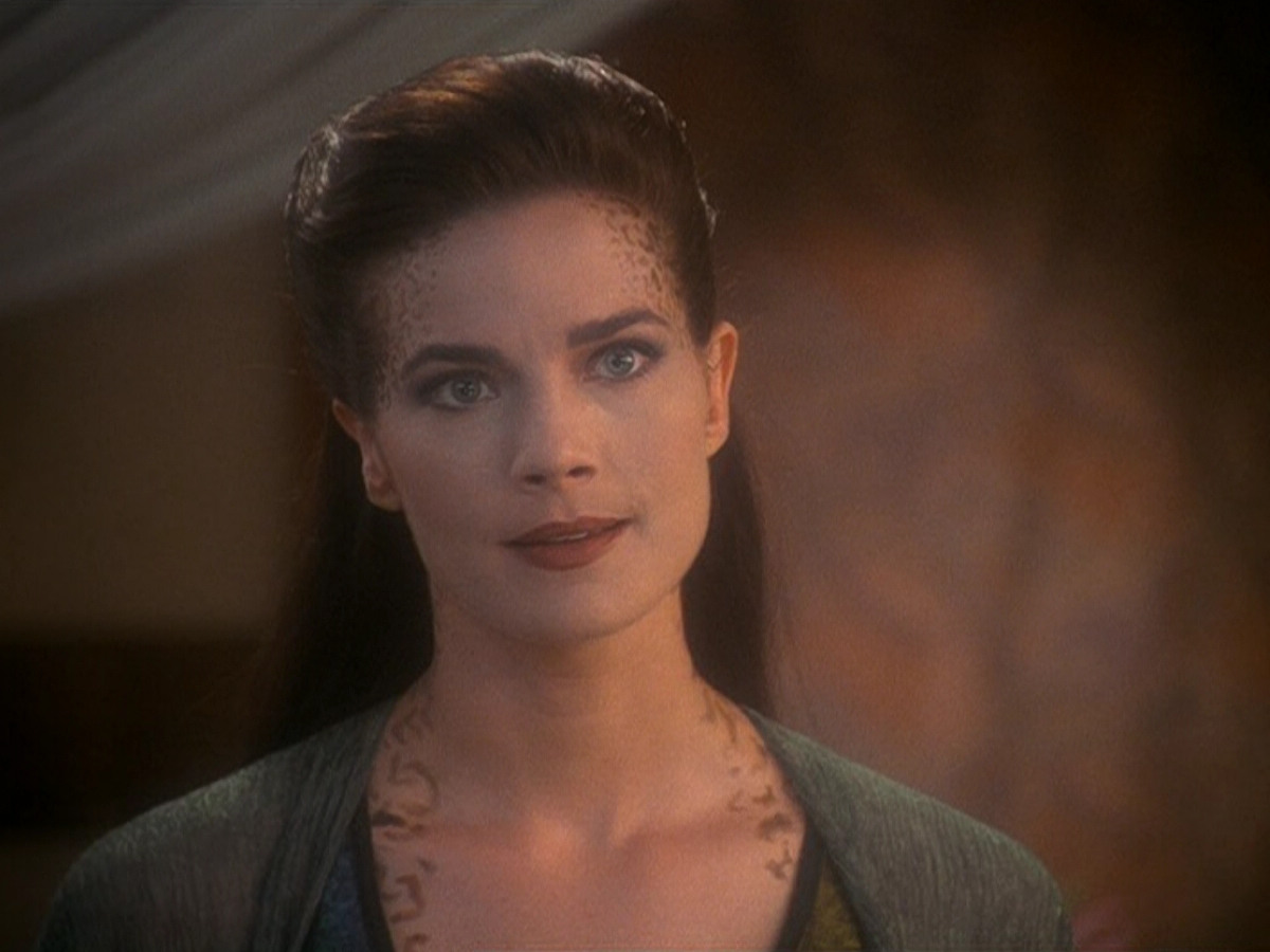 extant_StarTrek_DS9_5x07-LetHeWhoIsWithoutSin_03102.jpg