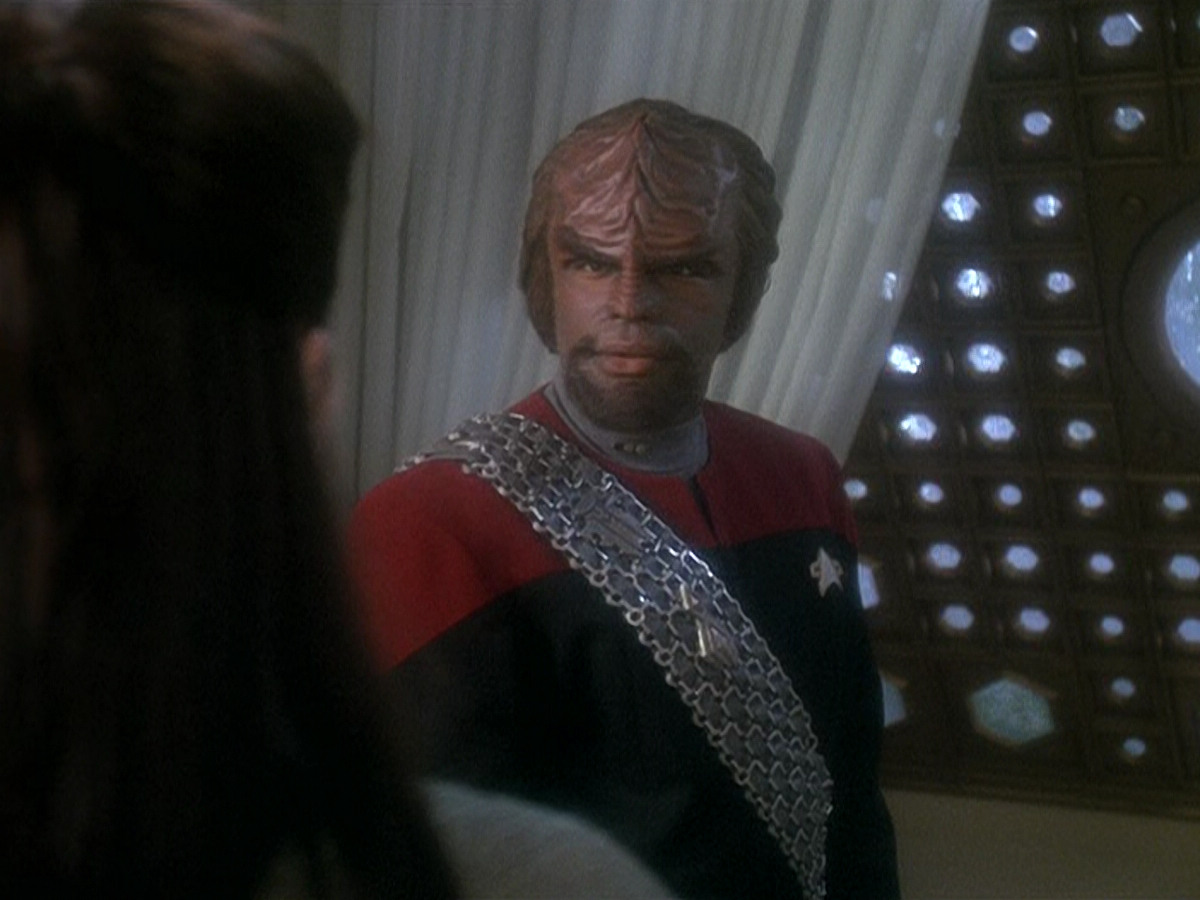 extant_StarTrek_DS9_5x07-LetHeWhoIsWithoutSin_03113.jpg