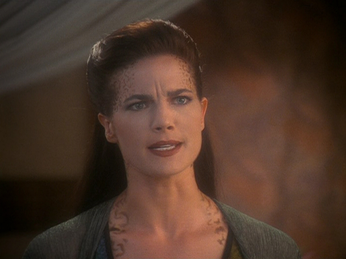 extant_StarTrek_DS9_5x07-LetHeWhoIsWithoutSin_03171.jpg