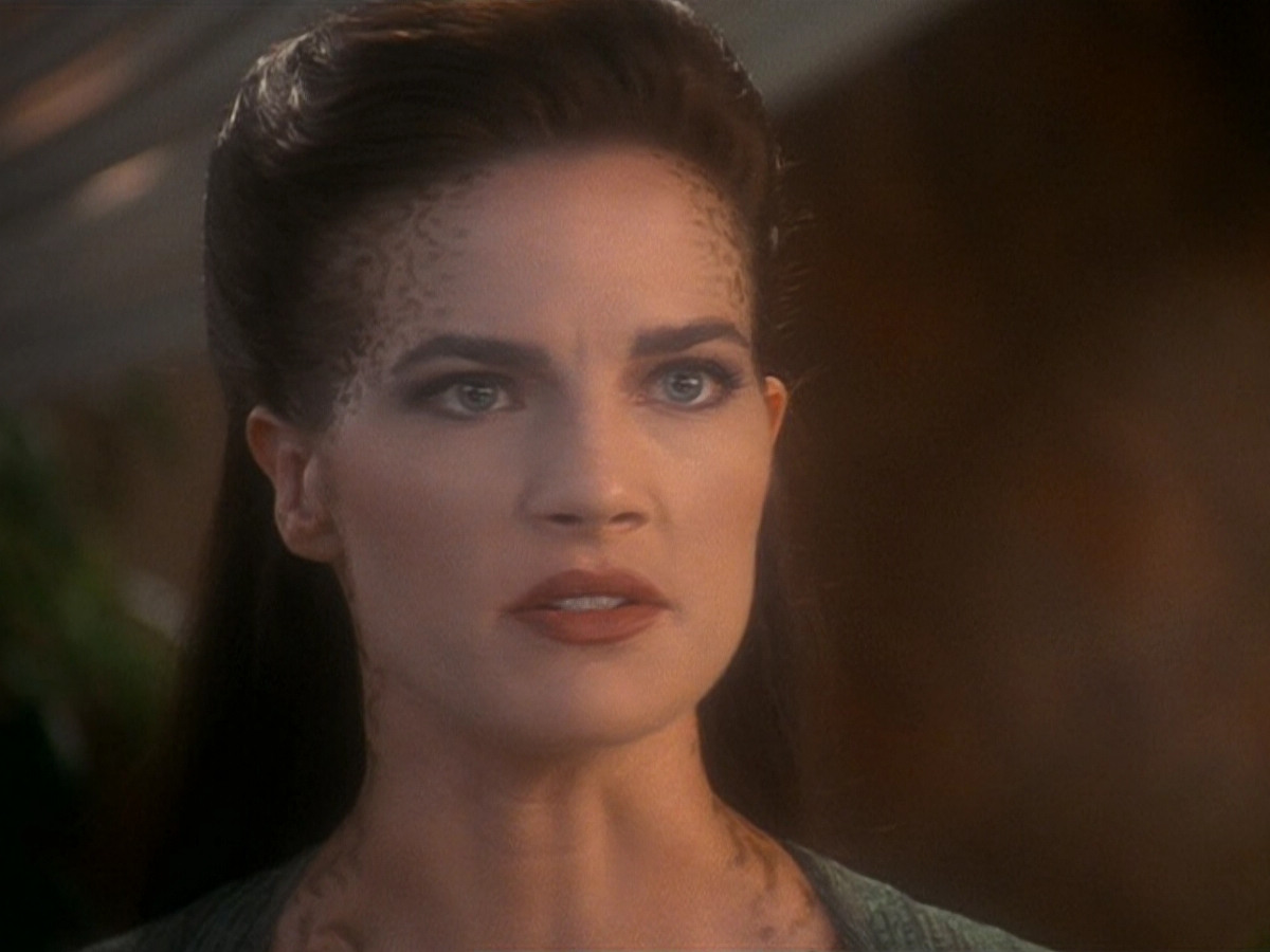 extant_StarTrek_DS9_5x07-LetHeWhoIsWithoutSin_03183.jpg
