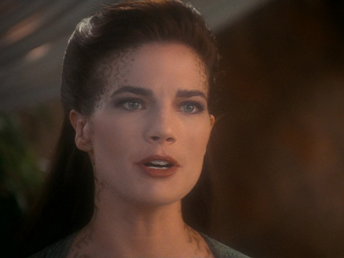 extant_StarTrek_DS9_5x07-LetHeWhoIsWithoutSin_03210.jpg