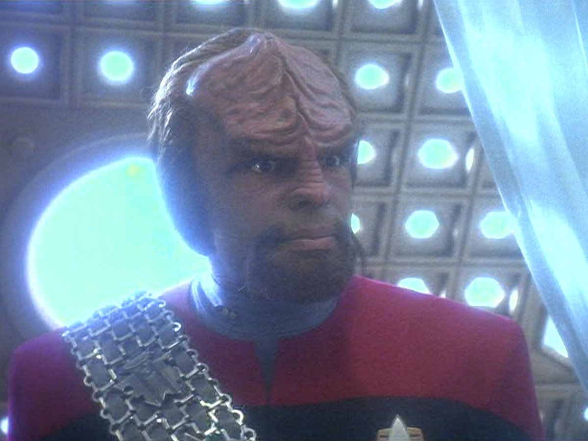 extant_StarTrek_DS9_5x07-LetHeWhoIsWithoutSin_03382.jpg
