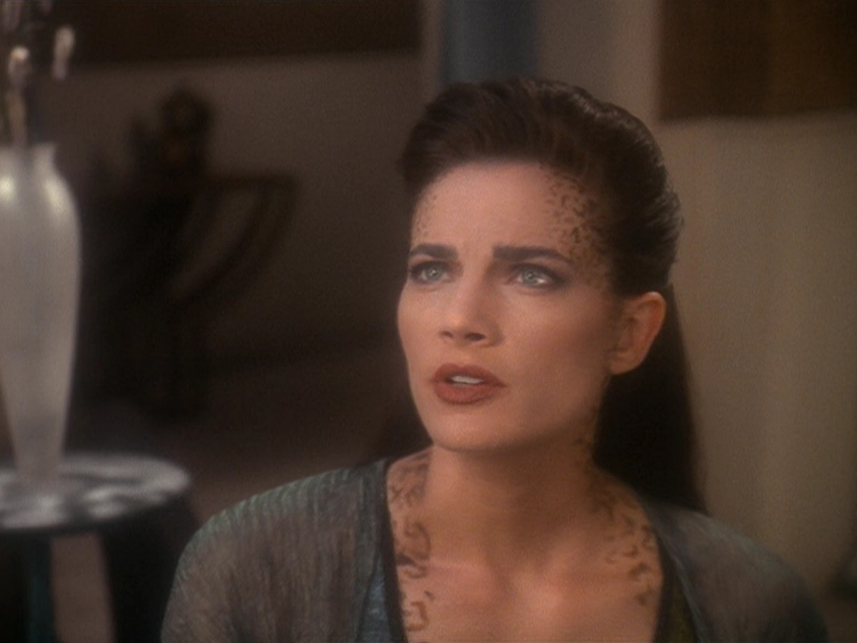 extant_StarTrek_DS9_5x07-LetHeWhoIsWithoutSin_03409.jpg