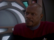 extant_StarTrek_DS9_5x07-LetHeWhoIsWithoutSin_00252.jpg