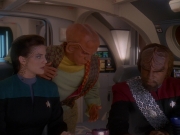 extant_StarTrek_DS9_5x07-LetHeWhoIsWithoutSin_00724.jpg