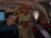 extant_StarTrek_DS9_5x07-LetHeWhoIsWithoutSin_00729.jpg