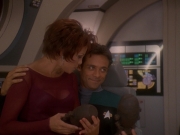 extant_StarTrek_DS9_5x07-LetHeWhoIsWithoutSin_00765.jpg