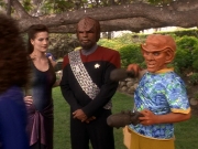 extant_StarTrek_DS9_5x07-LetHeWhoIsWithoutSin_00876.jpg