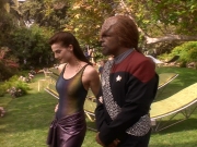 extant_StarTrek_DS9_5x07-LetHeWhoIsWithoutSin_00933.jpg