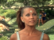 extant_StarTrek_DS9_5x07-LetHeWhoIsWithoutSin_01094.jpg