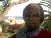 extant_StarTrek_DS9_5x07-LetHeWhoIsWithoutSin_01142.jpg