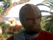 extant_StarTrek_DS9_5x07-LetHeWhoIsWithoutSin_01143.jpg