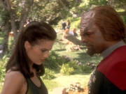 extant_StarTrek_DS9_5x07-LetHeWhoIsWithoutSin_01172.jpg