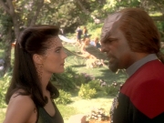 extant_StarTrek_DS9_5x07-LetHeWhoIsWithoutSin_01173.jpg